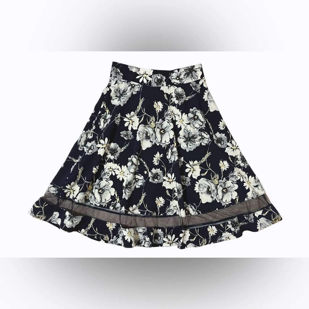 Faith & Joy Women’s Navy Floral A-Line Skirt Elastic Waist Mesh Hem Size S NWOT